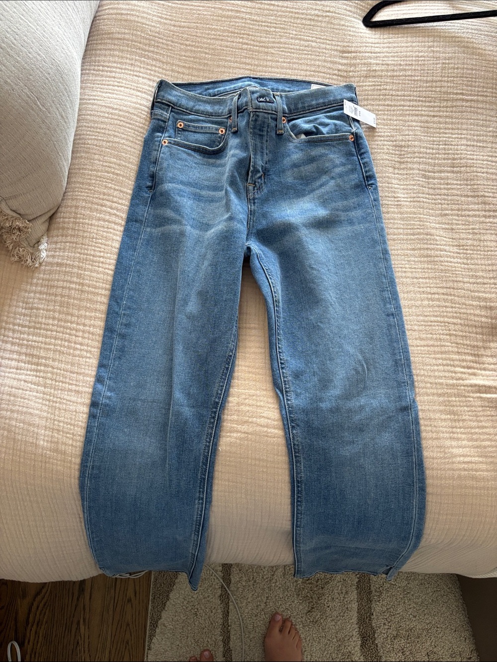 Gap Mis-Rise Straight Slim Jeans